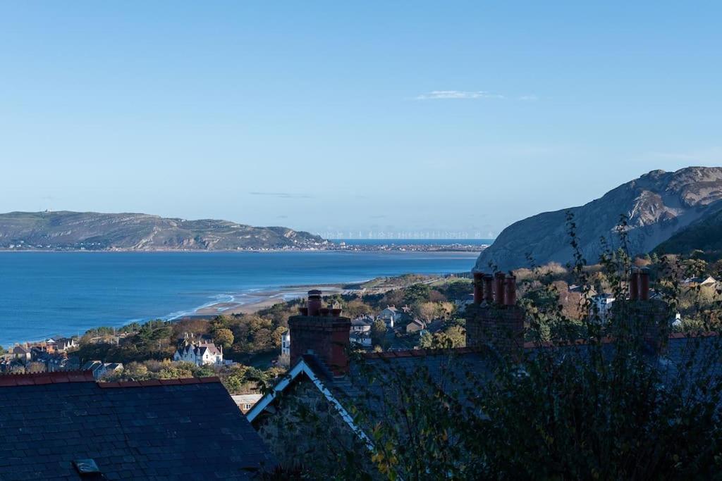 Fantastic Sea Views At Century'S Old Alma'S Cottage - Sleeps Up To 8 Guests Penmaenmawr Экстерьер фото