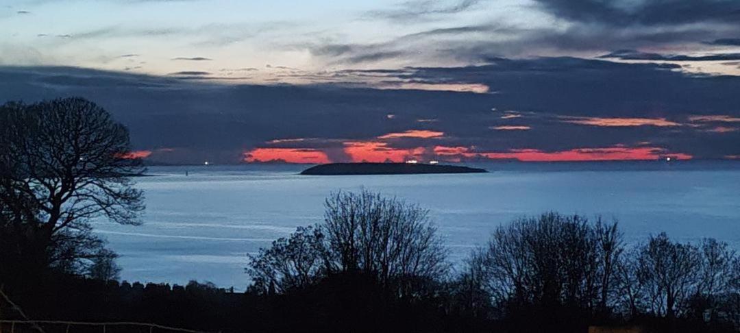 Fantastic Sea Views At Century'S Old Alma'S Cottage - Sleeps Up To 8 Guests Penmaenmawr Экстерьер фото